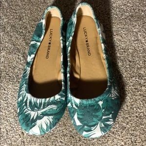 Tropical Lucky Brand flats